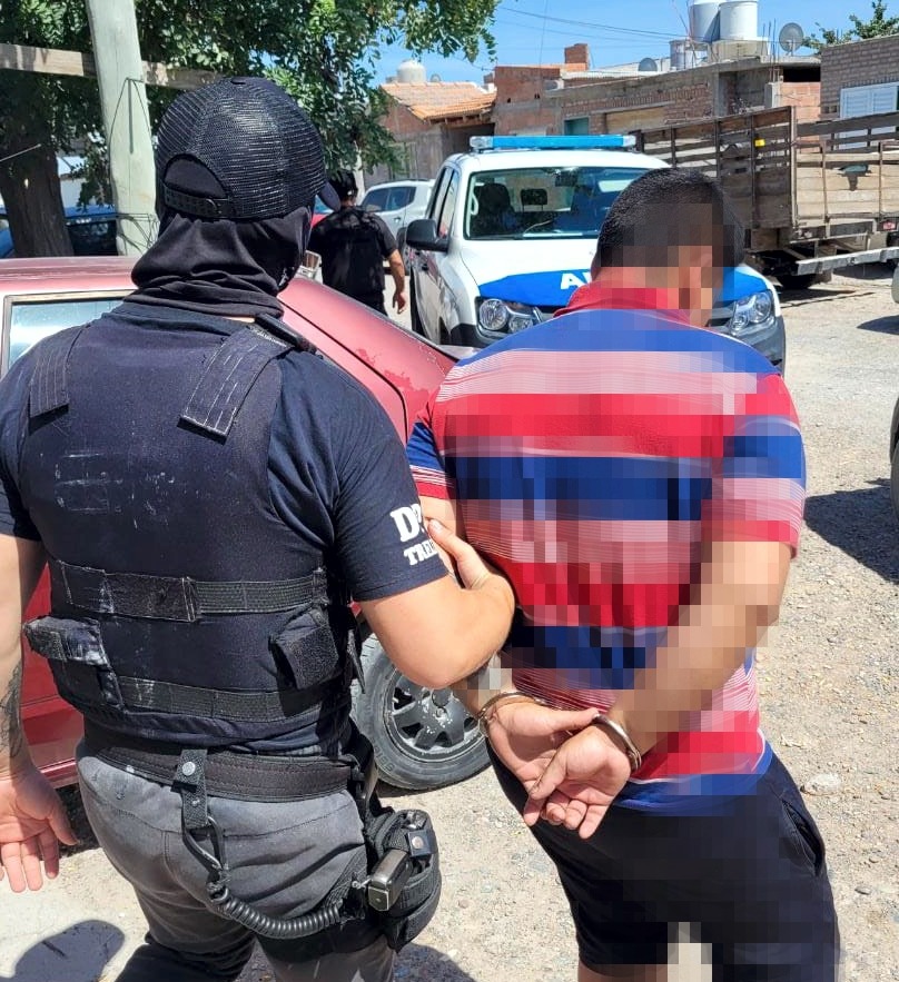 La Policía del Chubut detuvo a 22 personas e intervino en situaciones intrafamiliares complejas