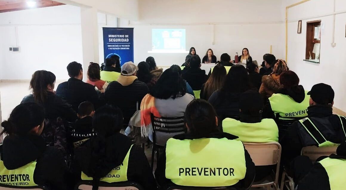 Seguridad: Provincia continúa con capacitaciones al cuerpo de Preventores Comunitarios de Rawson