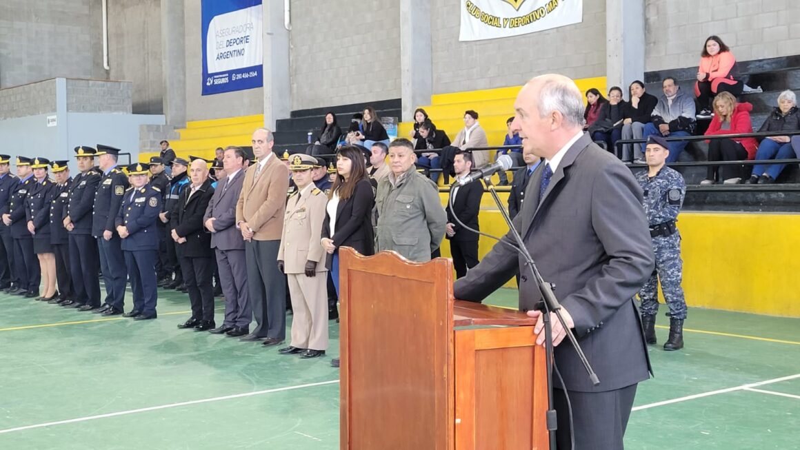 La Policía del Chubut concretó el ascenso de 120 efectivos de la Unidad Regional de Puerto Madryn