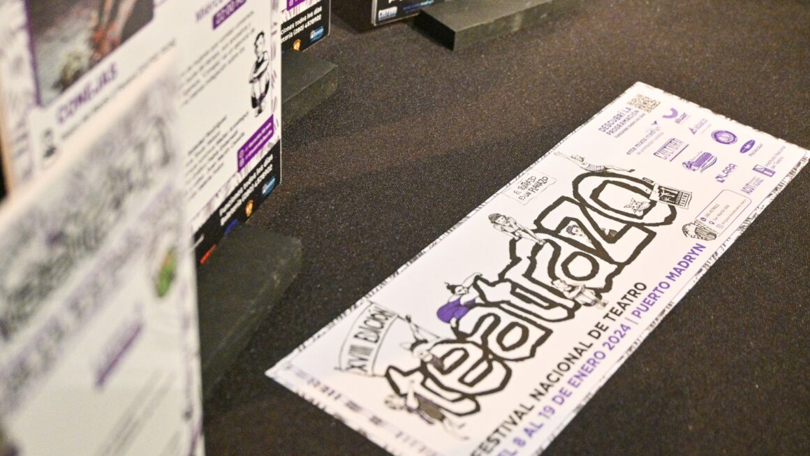 Todo Listo Para El Teatrazo En El Verano De Madryn