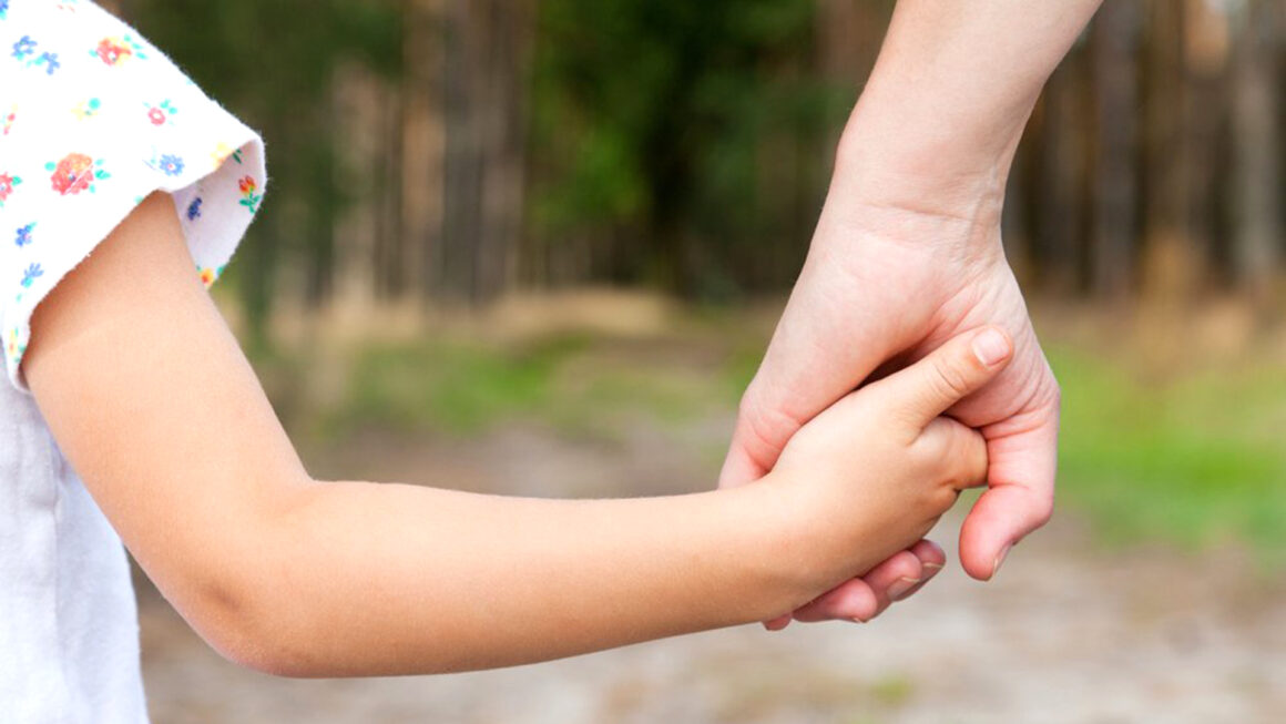 Convocan A Inscribirse Al Registro De “Familias De Acogimiento”
