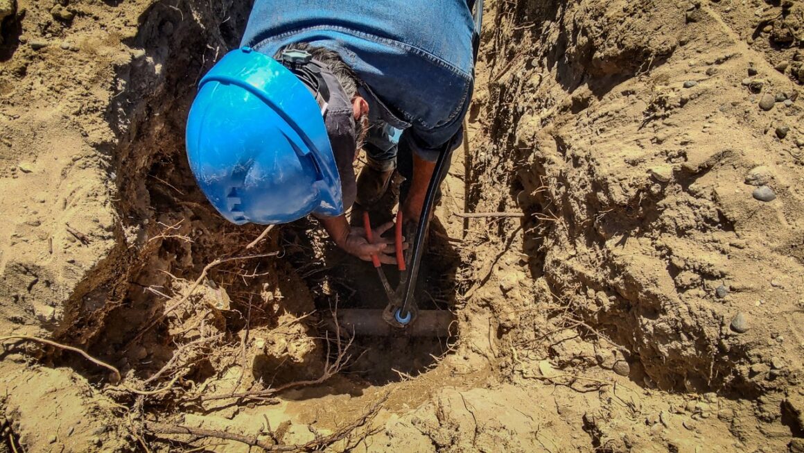 Reparación de conexión domiciliaria de agua potable
