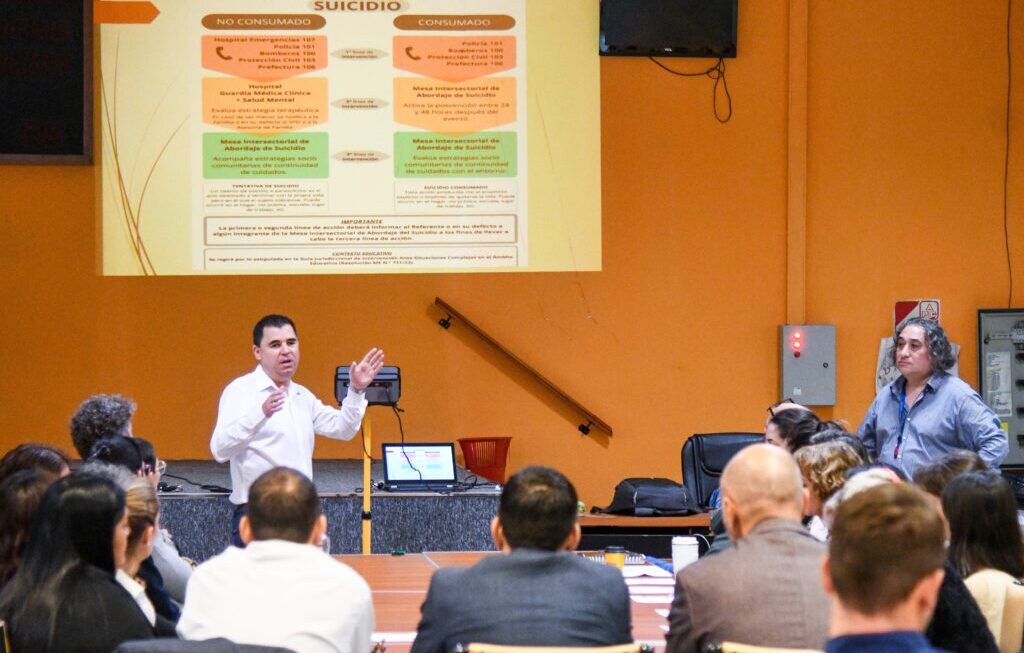 Provincia refuerza el trabajo en terreno para el Abordaje Integral del Suicidio