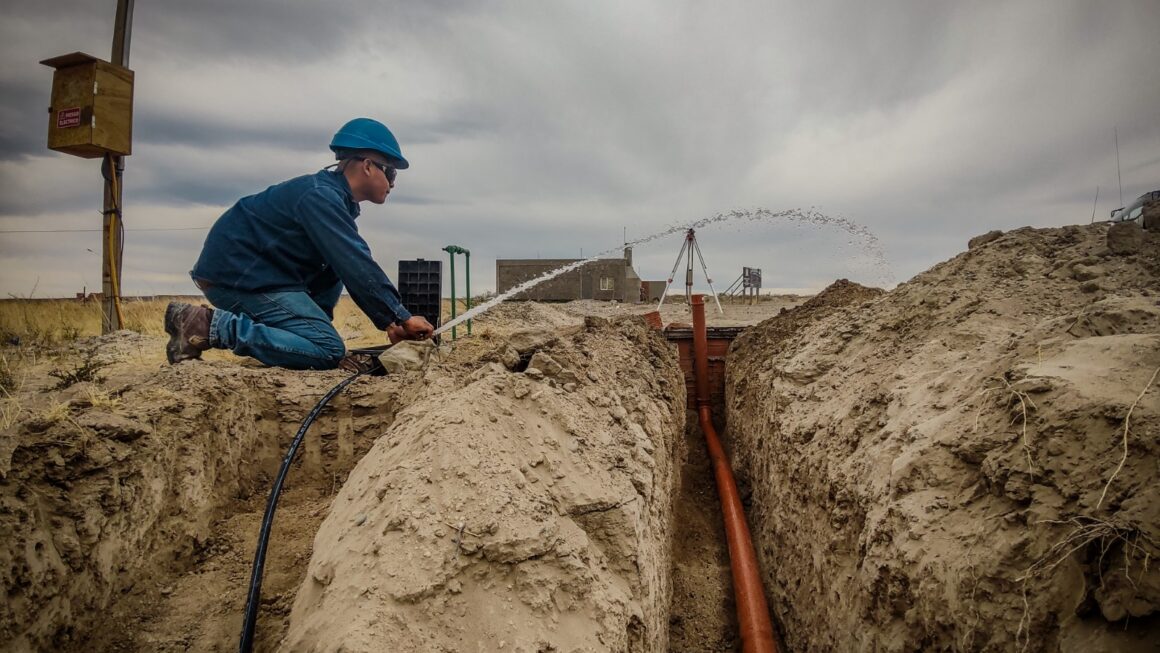 Conexión domiciliaria de agua potable y cloacas