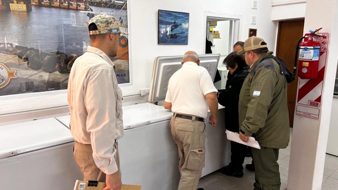 Provincia controla y fiscaliza productos pesqueros previo a Semana Santa