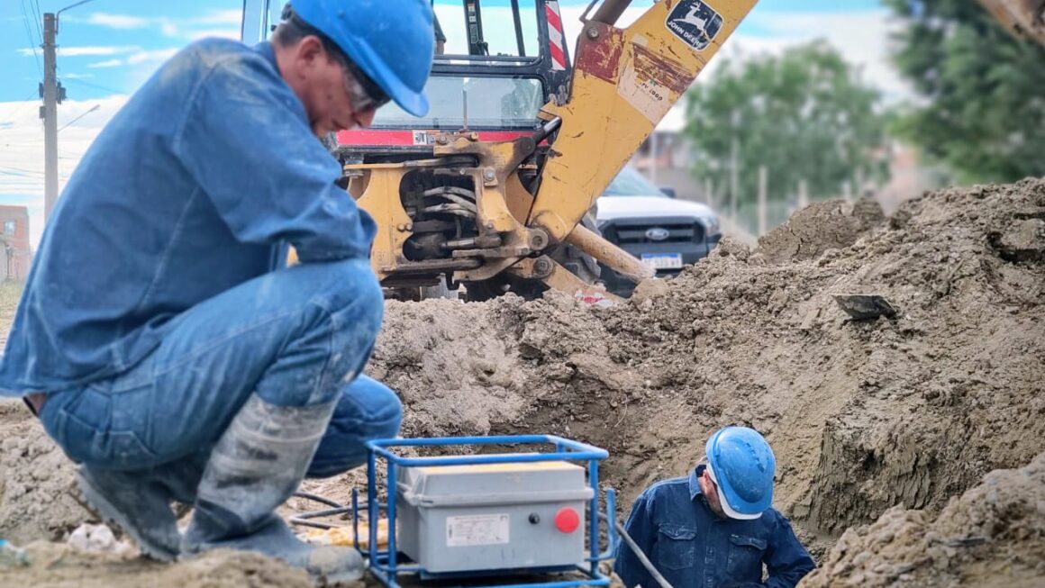 Reparación de cañería de distribución de agua