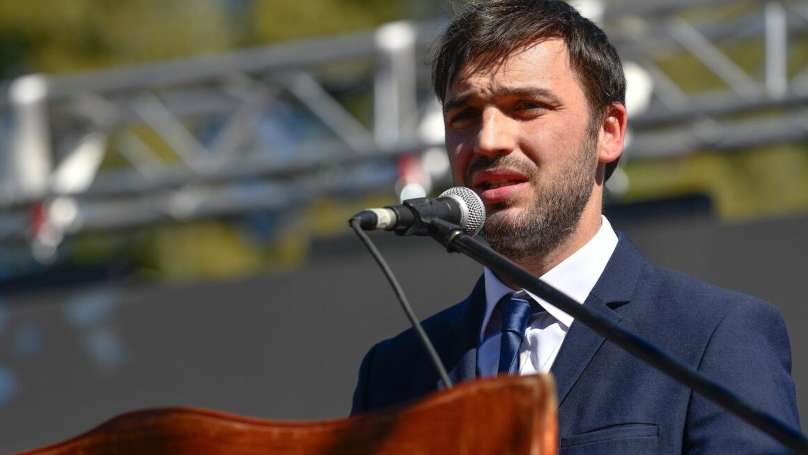 Torres: “Hoy nos unimos todos para recuperar el orden en Trelew y terminar con la delincuencia en la provincia”