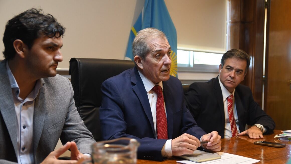 Paritarias: El Gobierno Provincial mantuvo una nueva reunión con gremios de la educación