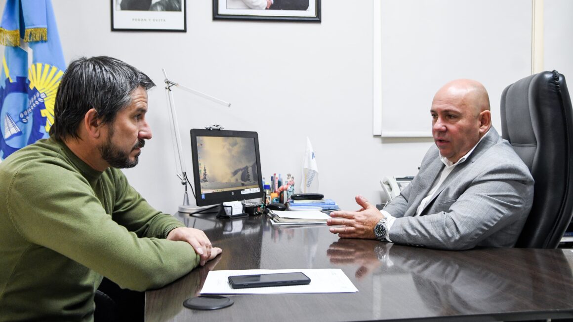 Sastre Y Merino Se Reunieron Para Aunar Criterios Y Trabajar Conjuntamente, Haciendo Eje En La Producción, El Turismo Y La Energía