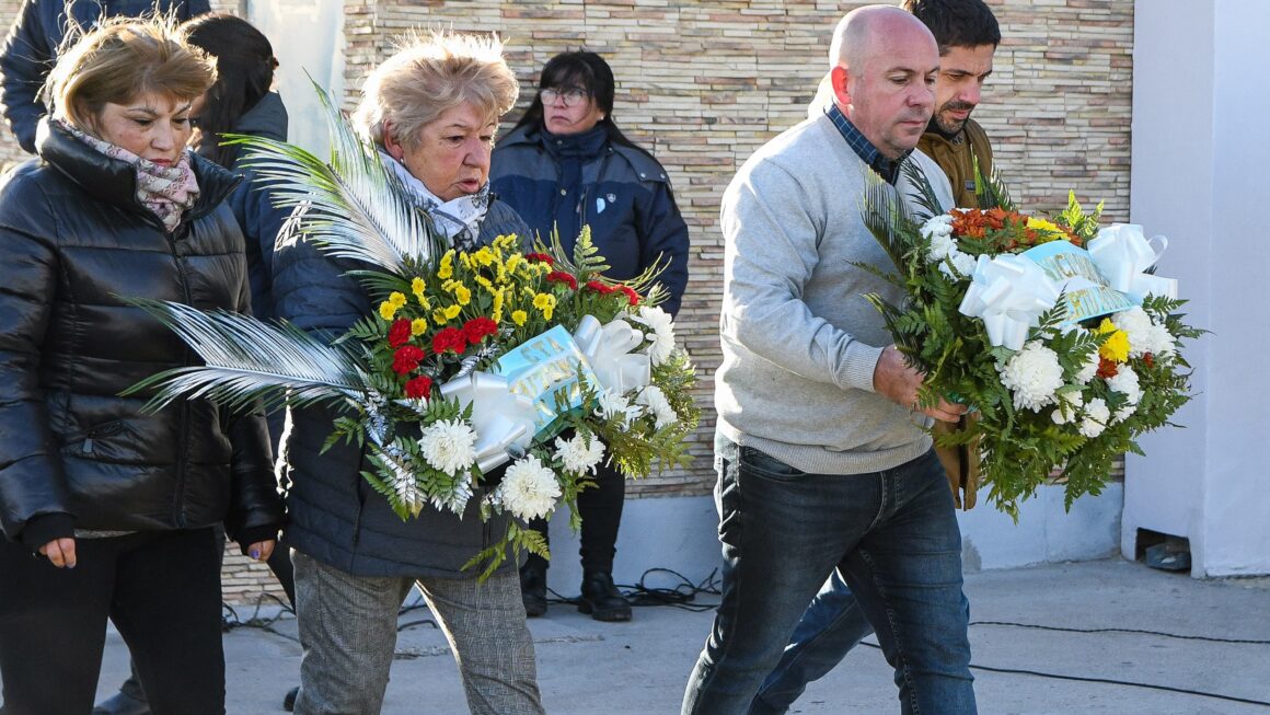 Sastre Encabezó El Acto Por El Día Internacional Del Trabajador