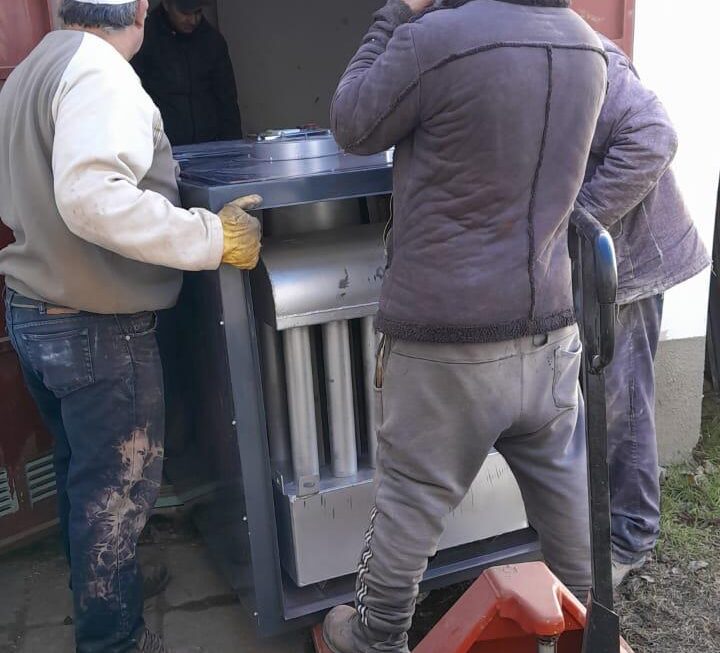 Provincia avanza con la instalación de nuevas calderas en distintas escuelas del Chubut