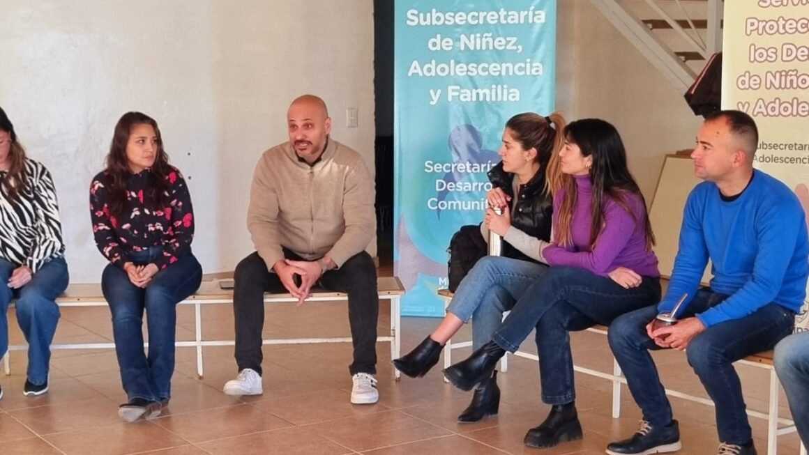 Se Realizó Una Jornada De Capacitación Sobre Acogimiento Familiar