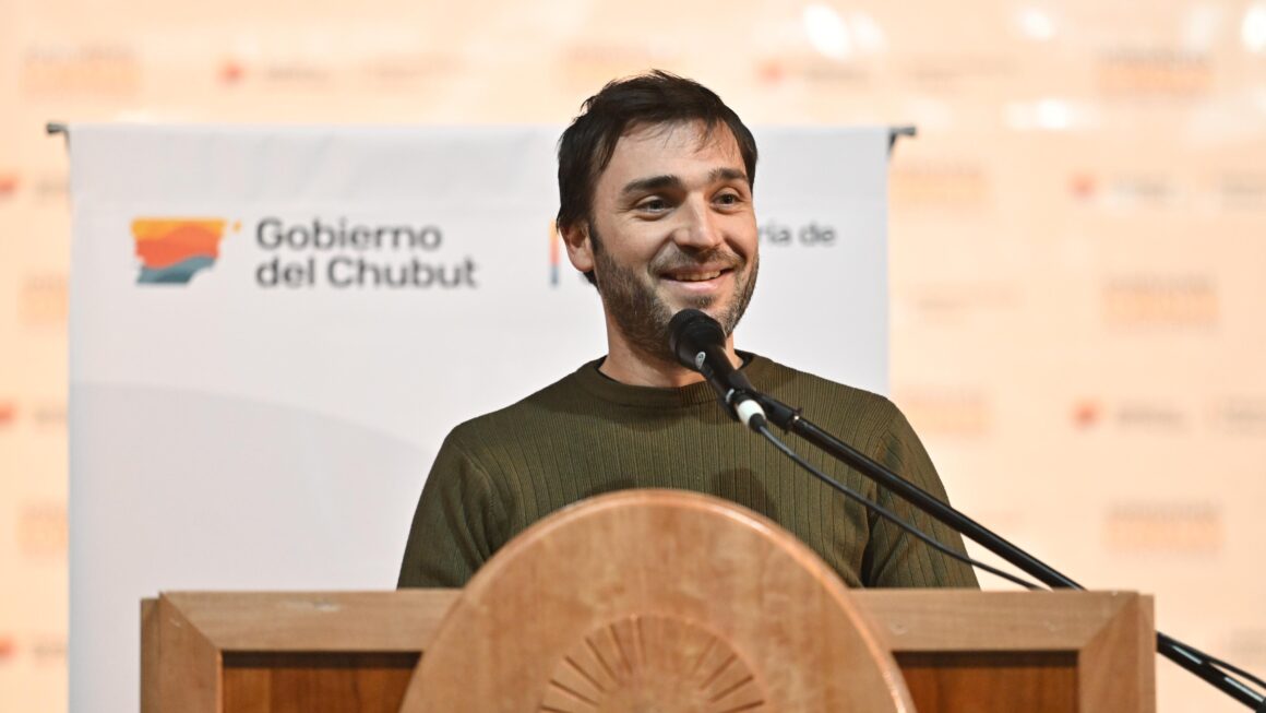 Torres: “No vamos a permitir que nadie nos quite nuestras raíces y nuestra cultura”