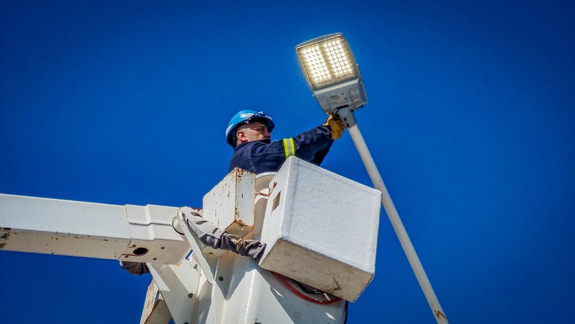 En el primer semestre del año, se instalaron más de 200 leds en la ciudad.