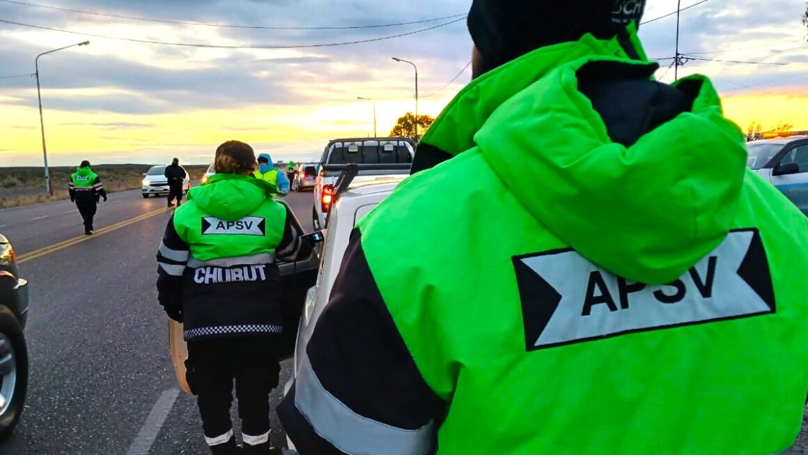 El Gobierno del Chubut retiró de circulación a 54 conductores alcoholizados y controló más de 9.000 vehículos durante el fin de semana