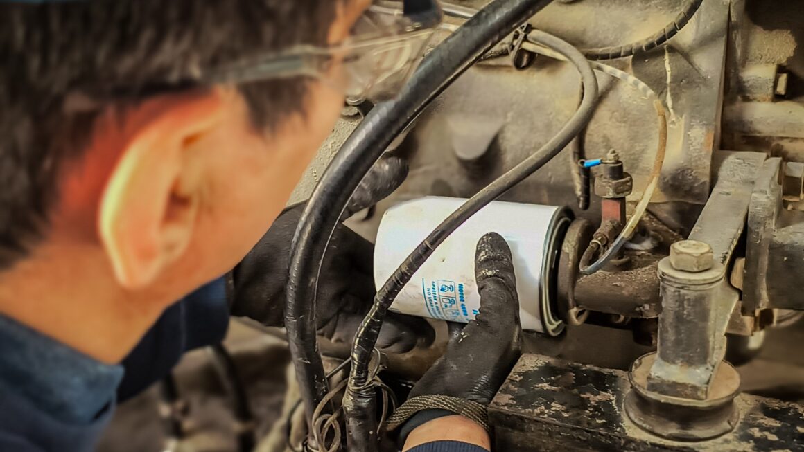 Mantenimiento y servicio de grupos electrógenos.