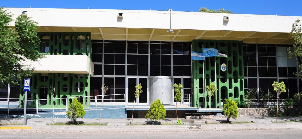 Cierra la Casa Central del ISSyS por tareas de mantenimiento y habrá guardias mínimas y atención virtual a los afiliados