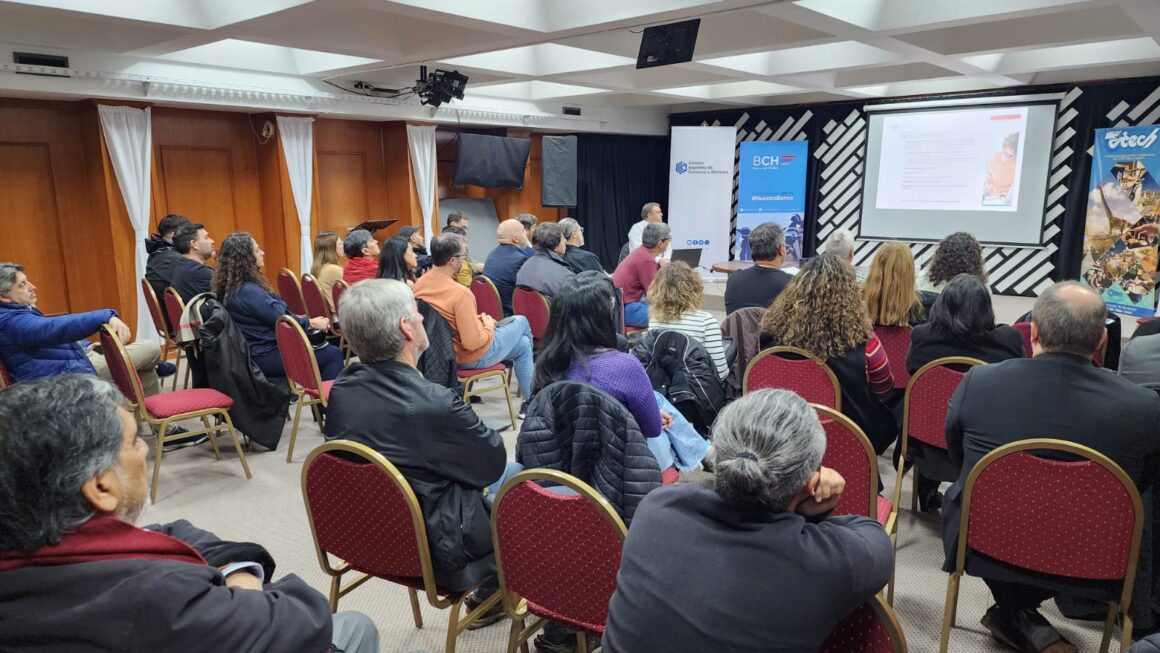 El Banco del Chubut presentó líneas de préstamos en Esquel y el Valle para promover la actividad comercial