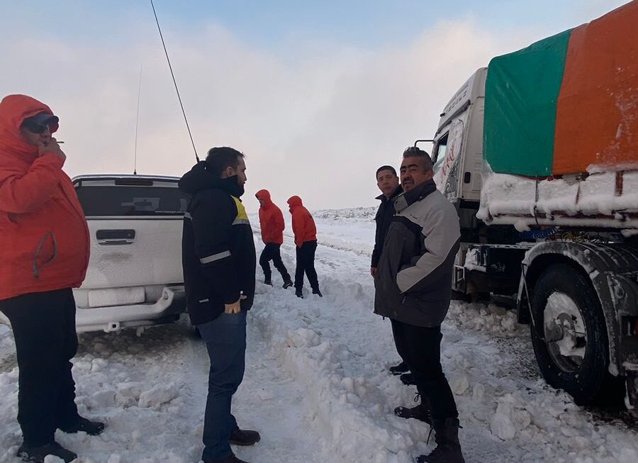 El Gobierno del Chubut asistió a todas las personas que sufrieron inconvenientes en el trayecto Trelew- Comodoro Rivadavia por el temporal de nieve, lluvia y bajas temperaturas