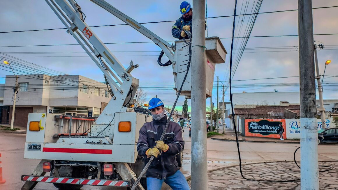 Montaje de nuevas redes de baja tensión