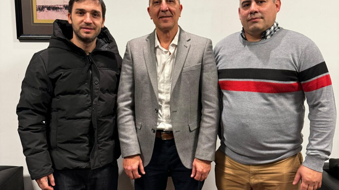 Torres: “Seguimos trabajando para garantizar la conectividad en todos los pueblos de Chubut”