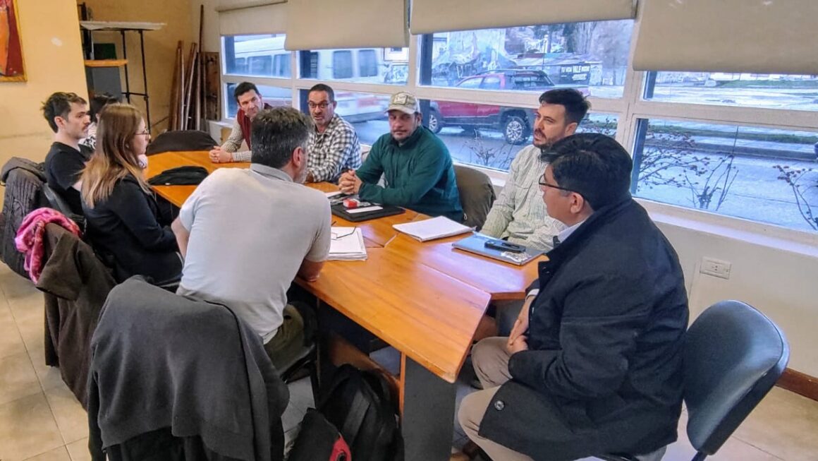 Provincia realizó en Esquel una nueva reunión del Consejo Consultivo de Pesca Deportiva Continental