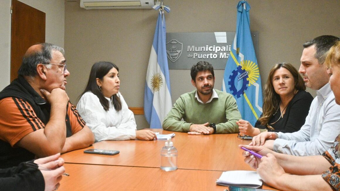 Ebene Recibió A Las Nuevas Autoridades De La AAVyTPV