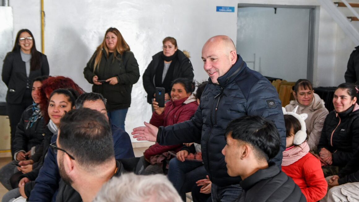 Sastre Presentó El Programa “Estufas Solidarias” Para Familias De Puerto Madryn