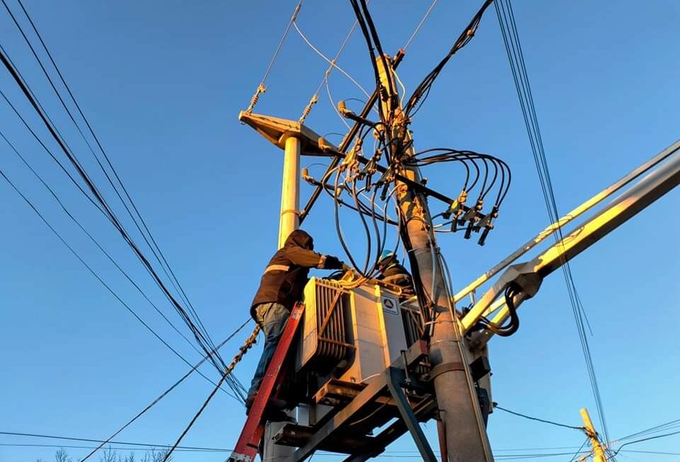Corte de energía en zona oeste.