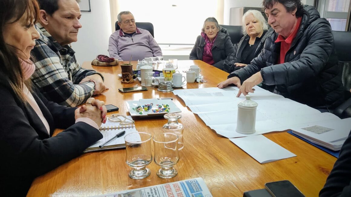 Entrega de proyecto técnico a la Cooperativa El Tehuelche.
