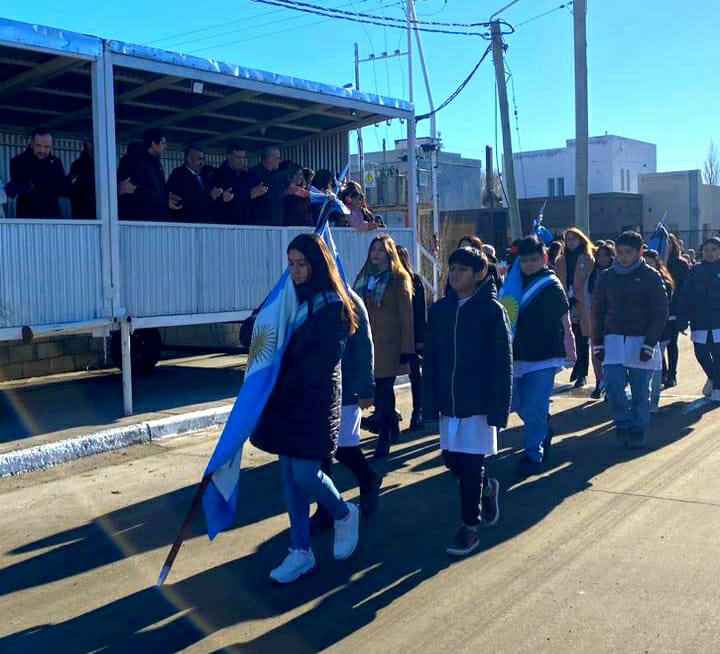 El Gobierno Provincial participó del acto por el 127° aniversario de Sarmiento