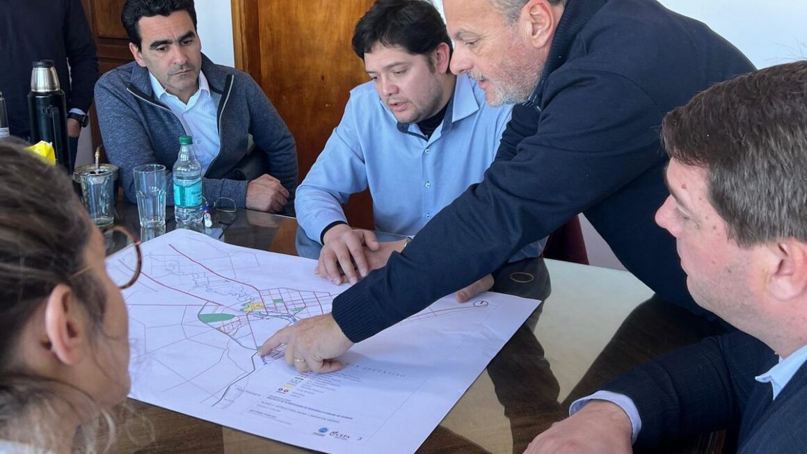 Provincia avanza en la consolidación de una Estrategia Logística Regional