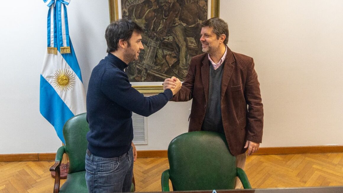 Tras un acuerdo con Nación, Chubut absorberá la continuidad y financiación de más de 200 viviendas paralizadas en distintos puntos de la provincia
