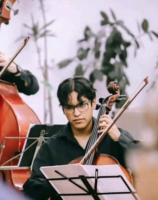 Joven Violonchelista Madrynense Convocado A Nivel Nacional