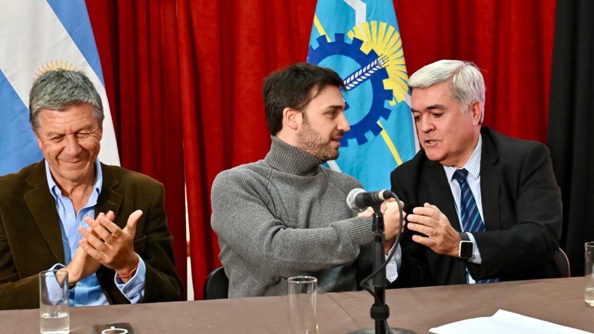 Torres: “Vamos a enviar a la Legislatura un proyecto de Ley para combatir de una vez por todas el flagelo de la ludopatía”