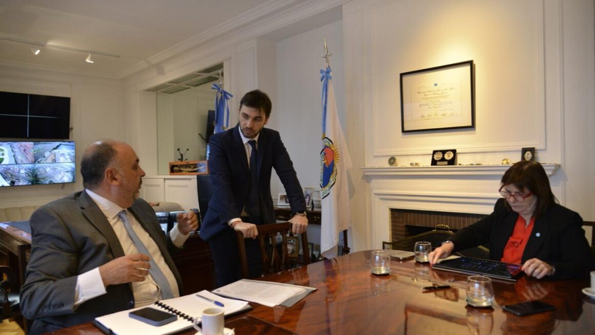 Torres: “Vamos a replicar el Comando Unificado en Comodoro Rivadavia”