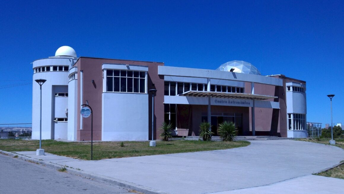 La Secretaría de Ciencia y Tecnología del Chubut otorgó aval a la Fundación Amigos de la Astronomía