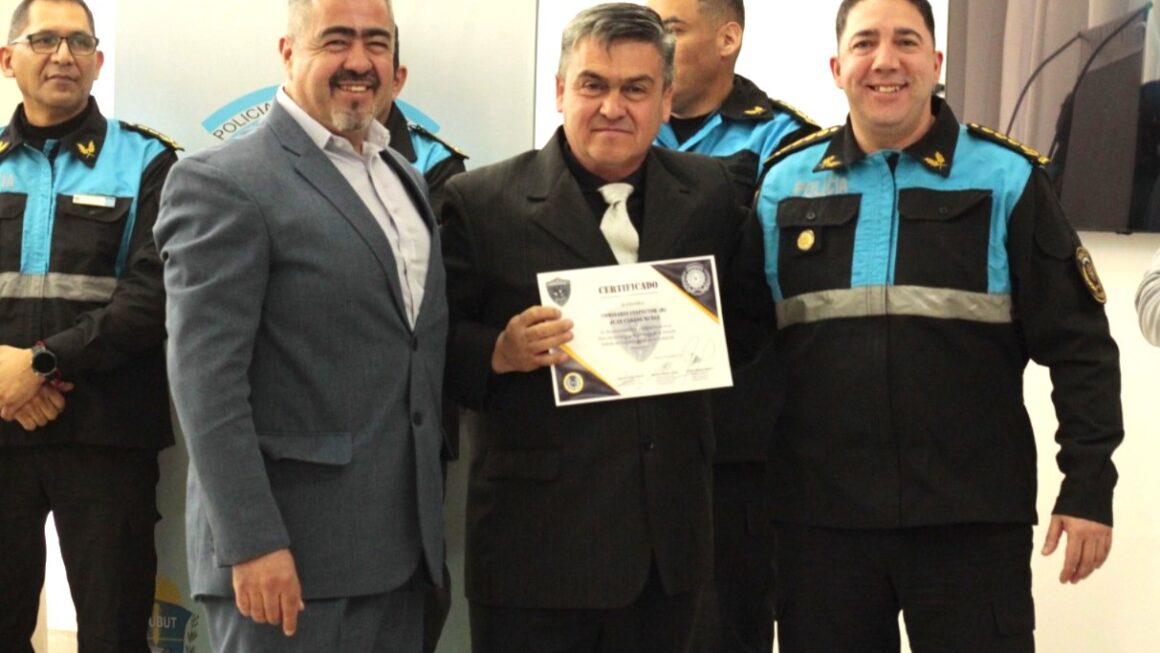 El Gobierno del Chubut participó del acto por el 20° aniversario de la División Policial de Investigaciones de Rawson