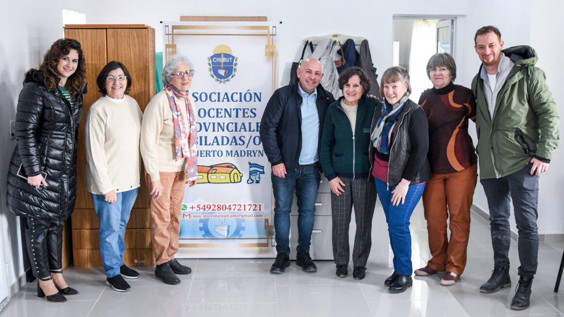 Sastre Le Ratificó El Compromiso Del Municipio A La Asociación De Docentes Provinciales Jubiladas