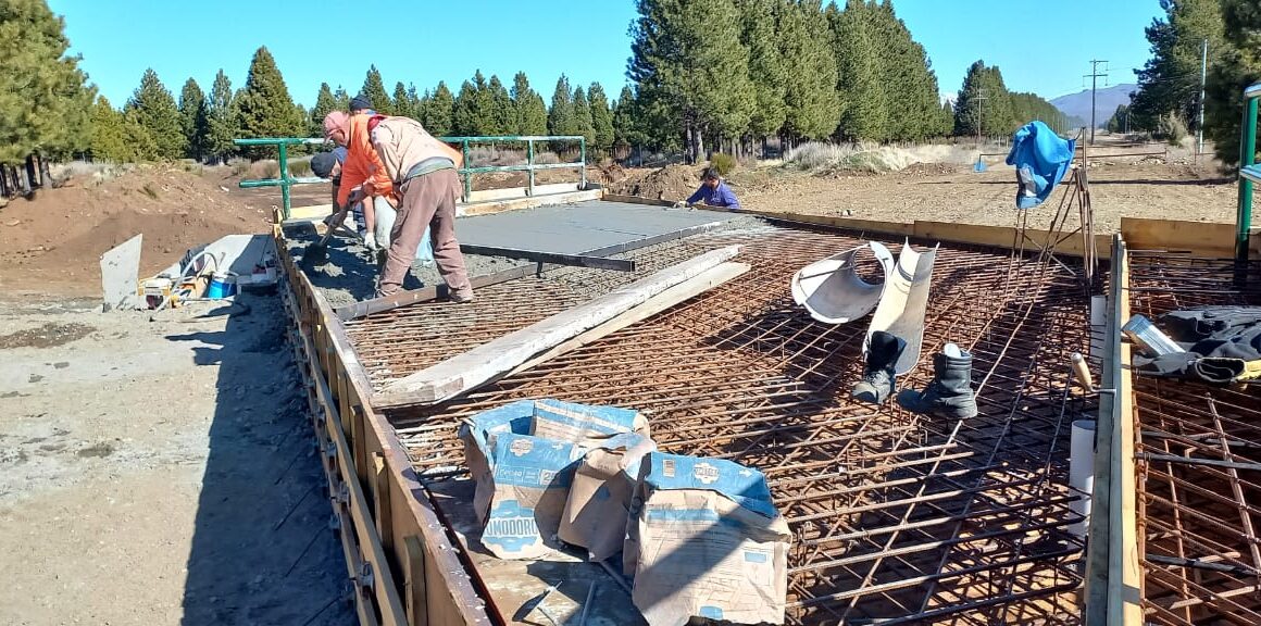 Provincia avanza a buen ritmo con la construcción del nuevo puente de El Maitén