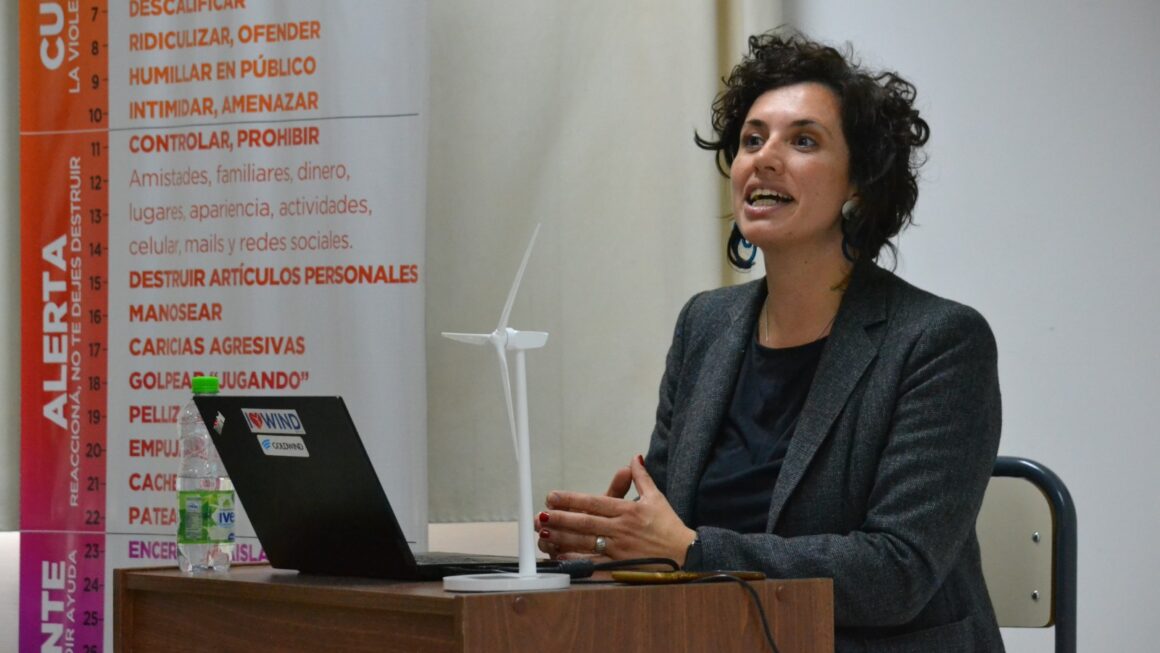 Servicoop presente en la charla: “Género y Energía en Argentina”.