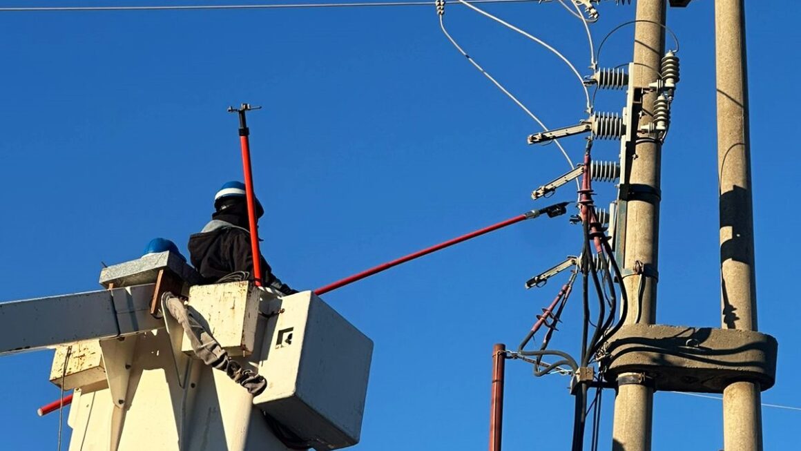 Tareas de Mantenimiento en la Estación Transformadora Derbes