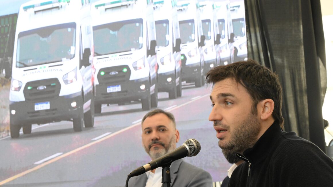 Torres firmó acuerdos clave para la prevención, diagnóstico temprano y tratamiento del ACV y el cáncer de mama