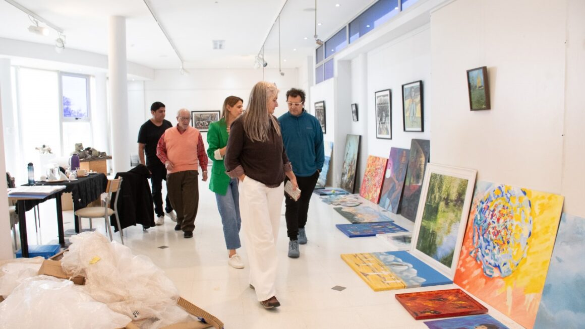 El Gobierno del Chubut dio a conocer las obras seleccionadas y premiadas para participar del Salón Provincial de Artes Plásticas