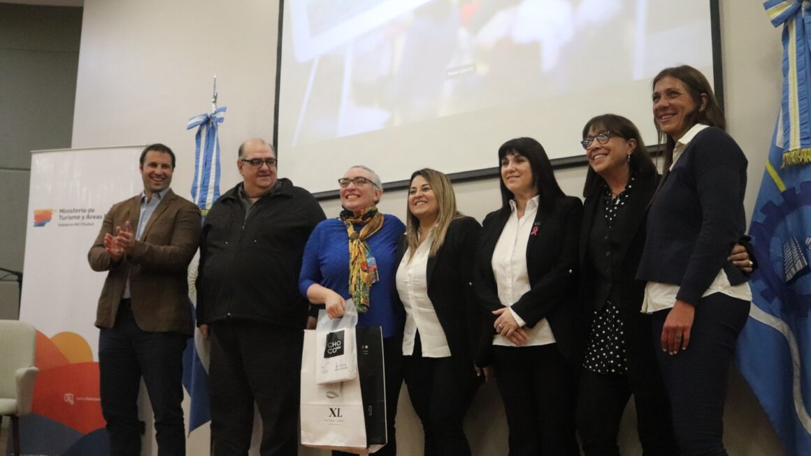 Emotivo acto por el Día Mundial del Turismo en la Legislatura del Chubut