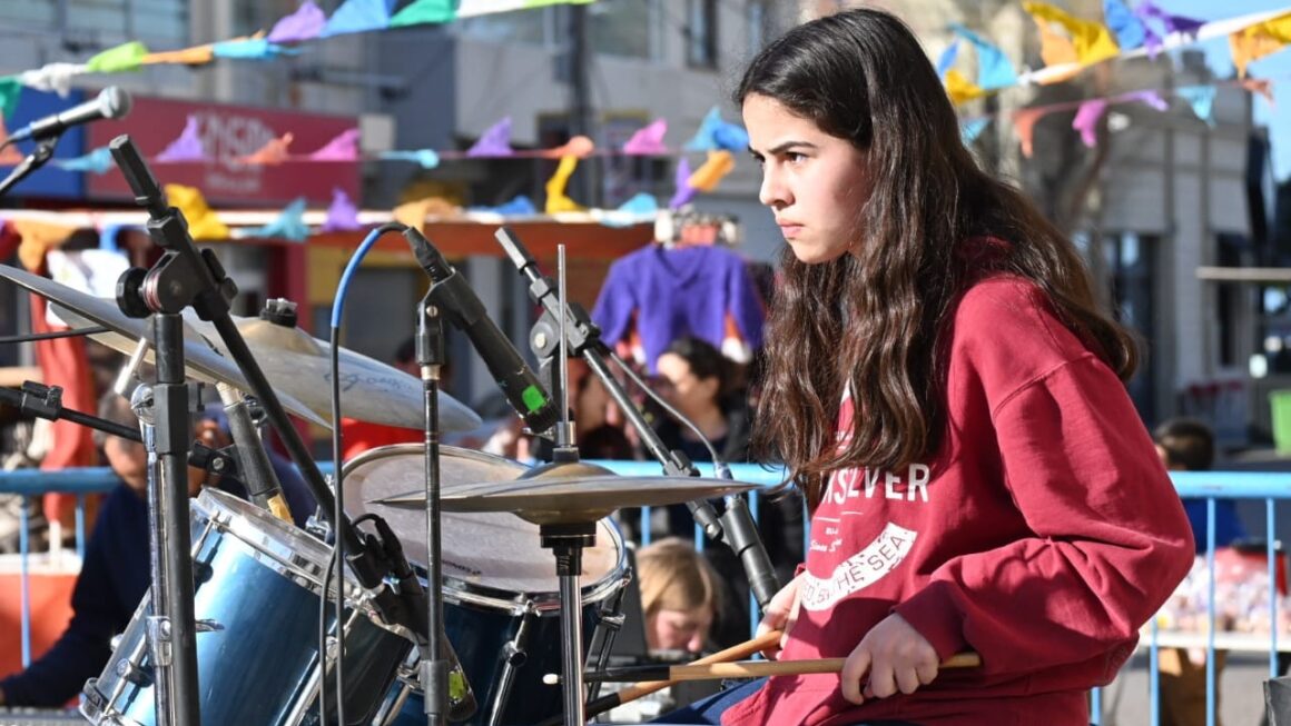 Invitan A Participar De Los Juegos Culturales Chubutenses