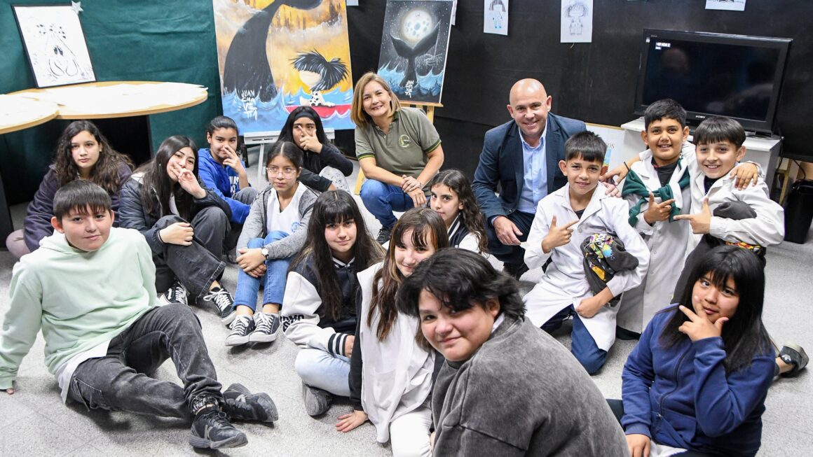 Sastre: “Nos Llena De Orgullo Que Todos Puedan Conocer La Gran Oferta Educativa De La Escuela Municipal De Pesca”