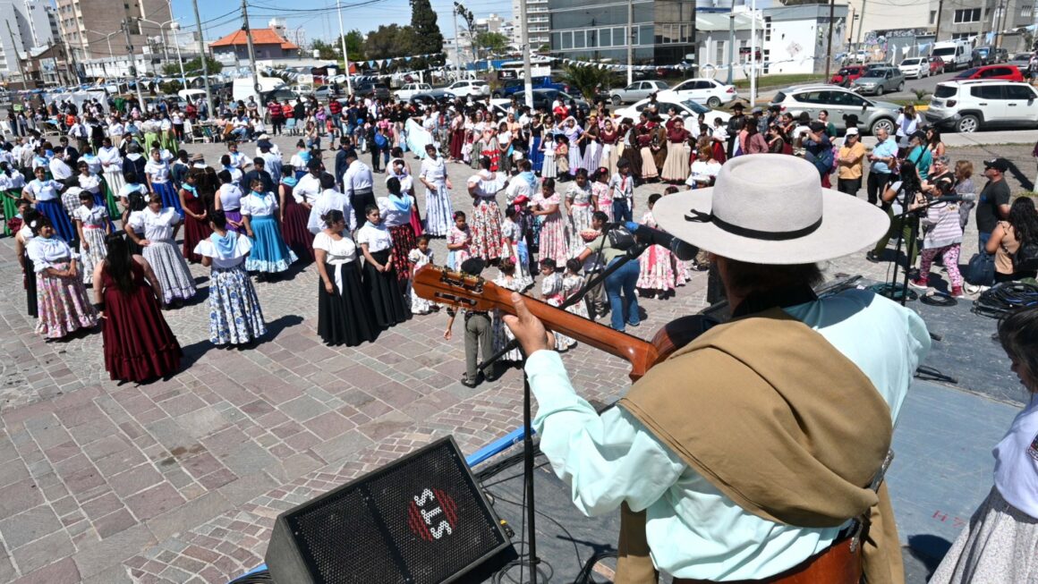 ¡Puerto Madryn Se Prepara Para Los Festejos Por El Día De La Tradición!
