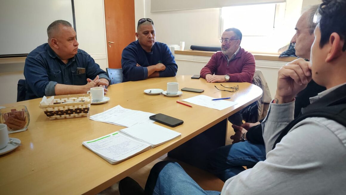 Mañana se realizan las obras sobre las válvulas y el acueducto, en Av. Gales y Tierra del Fuego.
