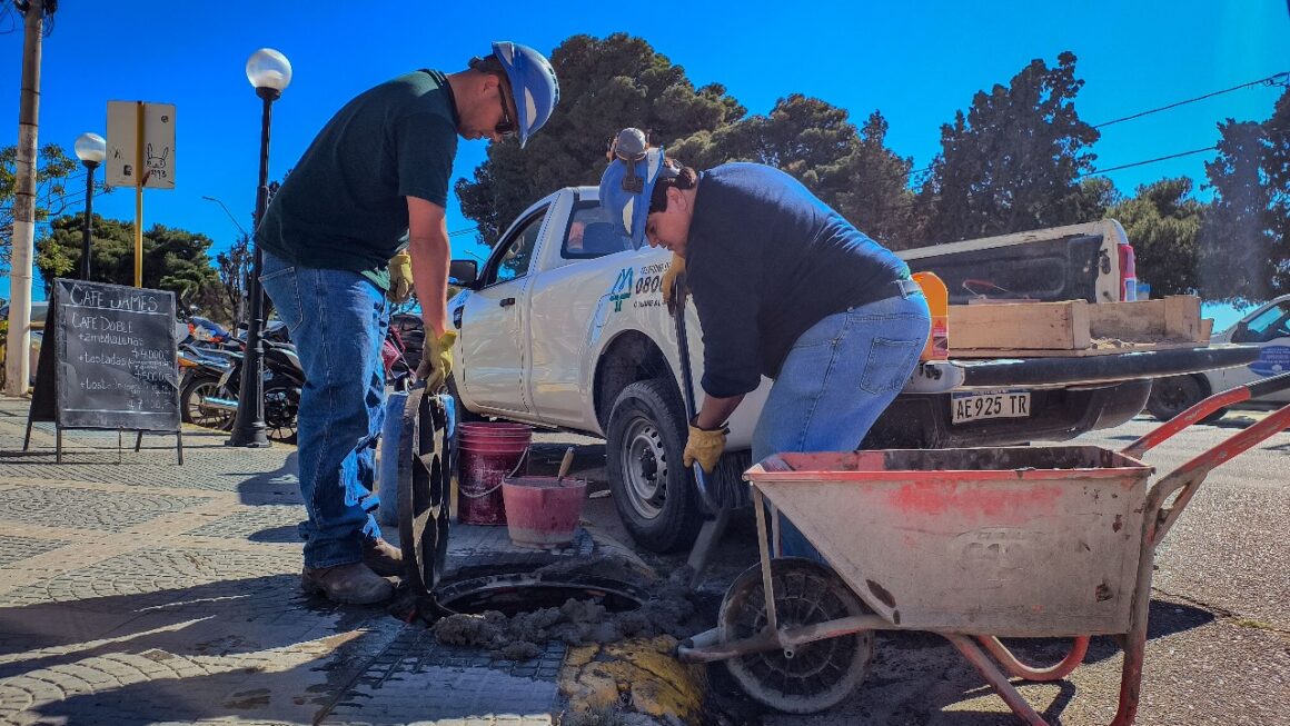 Mantenimiento de bocas de registro en la zona céntrica